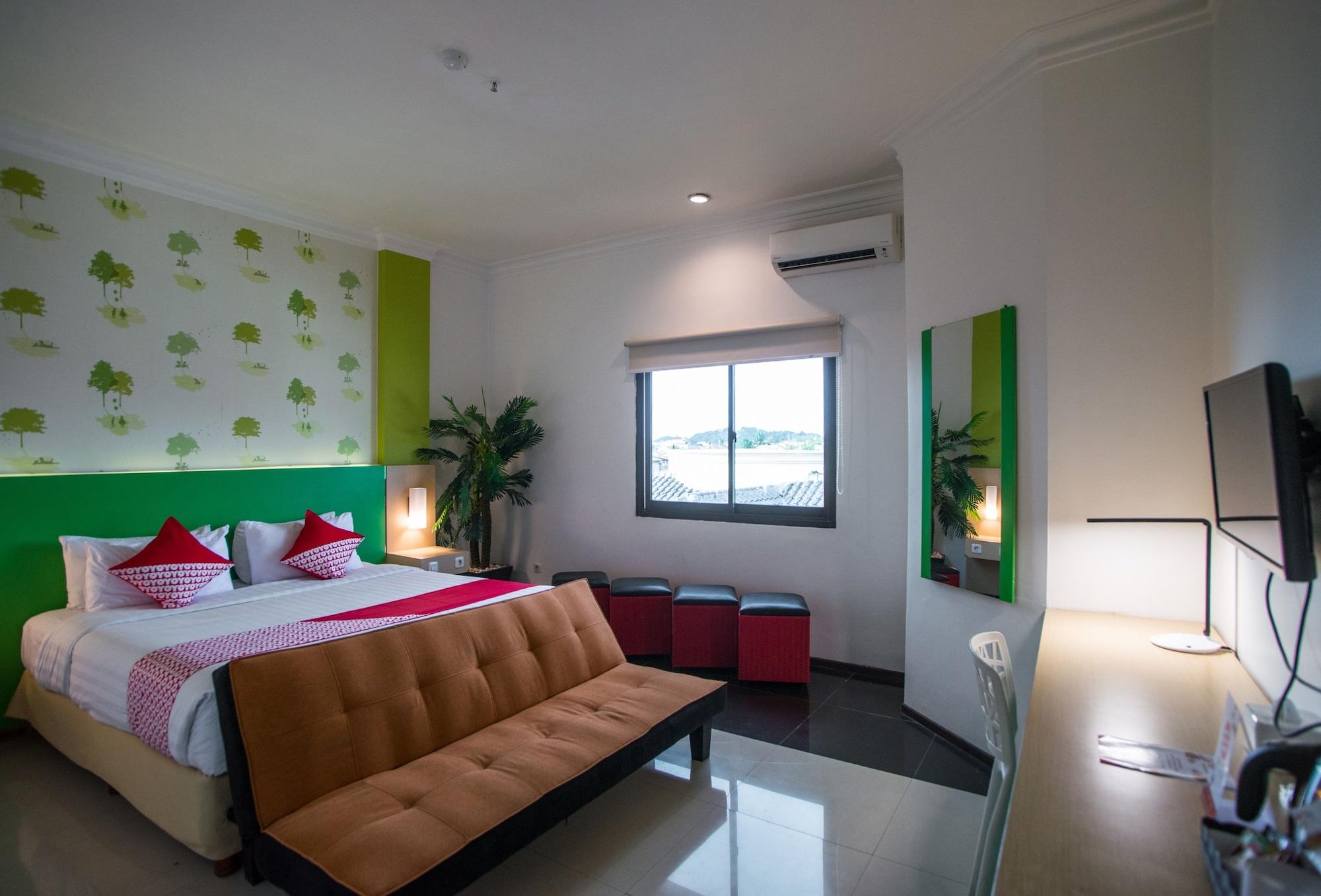 Royal Park Hotel Samarinda Esterno foto